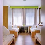 Gaestehaus Kaiserpassage- Ihr Cityhostel קרלסרוהה