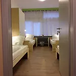 Gaestehaus Kaiserpassage- Ihr Cityhostel * קרלסרוהה