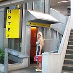 Gaestehaus Kaiserpassage- Ihr Cityhostel