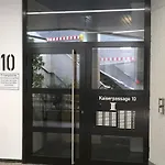 Gaestehaus Kaiserpassage- Ihr Cityhostel קרלסרוהה