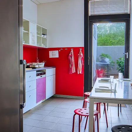 Gaestehaus Kaiserpassage- Ihr Cityhostel אכסניה *