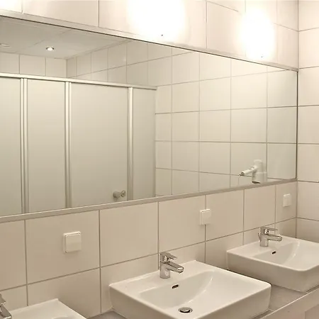 Hostal Gaestehaus Kaiserpassage- Ihr Cityhostel *