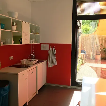 Gaestehaus Kaiserpassage- Ihr Cityhostel * カールスルーエ