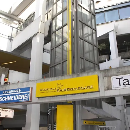 Gaestehaus Kaiserpassage- Ihr Cityhostel * קרלסרוהה