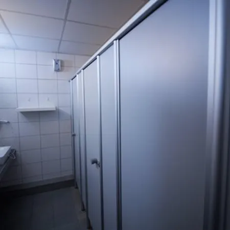 Gaestehaus Kaiserpassage- Ihr Cityhostel אכסניה *