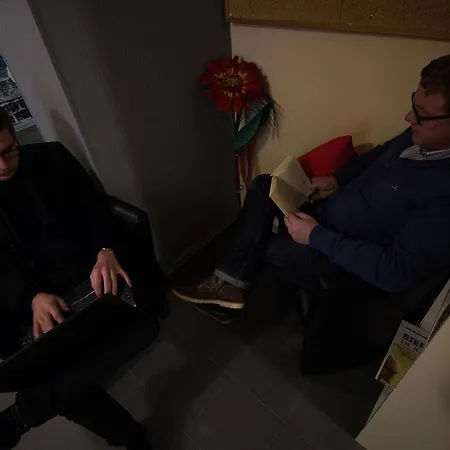 Gaestehaus Kaiserpassage- Ihr Cityhostel * Καρλσρούη