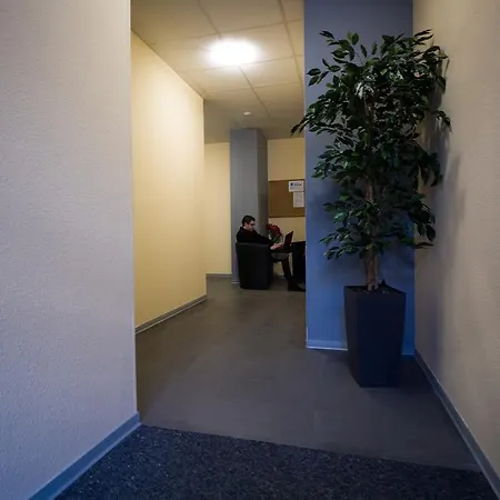 אכסניה Gaestehaus Kaiserpassage- Ihr Cityhostel *