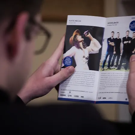 Gaestehaus Kaiserpassage- Ihr Cityhostel ホステル カールスルーエ