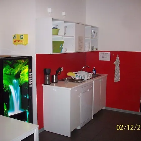 אכסניה Gaestehaus Kaiserpassage- Ihr Cityhostel קרלסרוהה