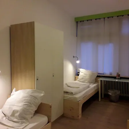 Gaestehaus Kaiserpassage- Ihr Cityhostel Hostal Karlsruhe