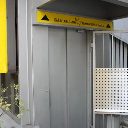 Gaestehaus Kaiserpassage- Ihr Cityhostel * Karlsruhe