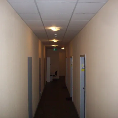 Hostal Gaestehaus Kaiserpassage- Ihr Cityhostel Karlsruhe