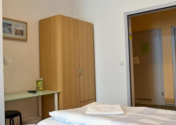 Gaestehaus Kaiserpassage- Ihr Cityhostel * 卡尔斯鲁厄