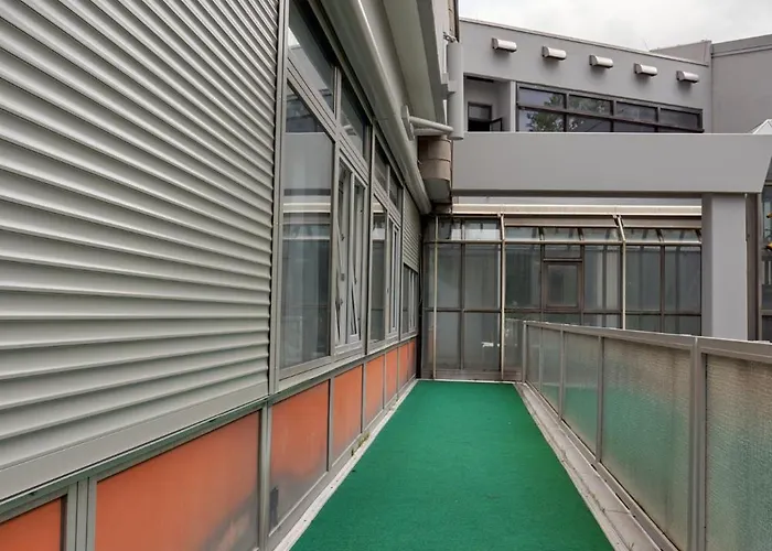 Gaestehaus Kaiserpassage- Ihr Cityhostel 旅馆 *