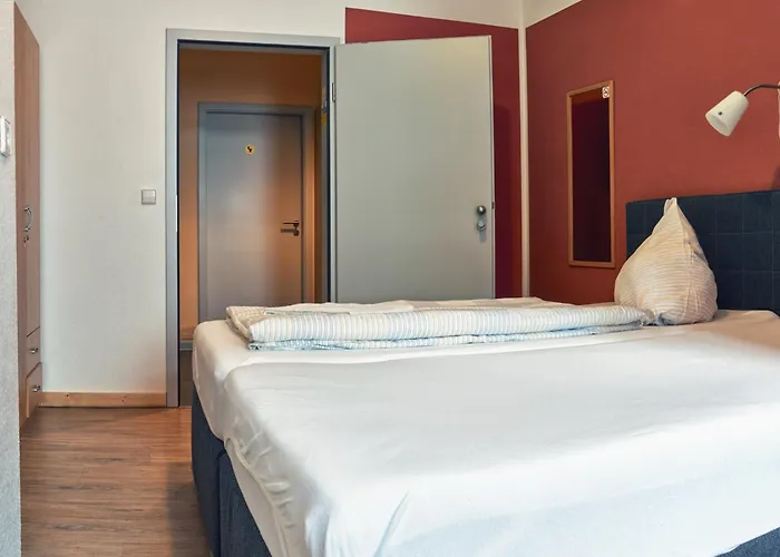 Gaestehaus Kaiserpassage- Ihr Cityhostel * 卡尔斯鲁厄