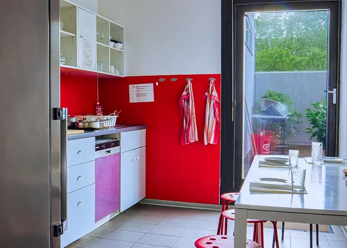 Gaestehaus Kaiserpassage- Ihr Cityhostel 旅馆 *