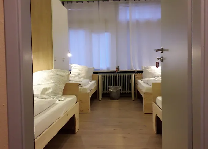 Gaestehaus Kaiserpassage- Ihr Cityhostel * 卡尔斯鲁厄