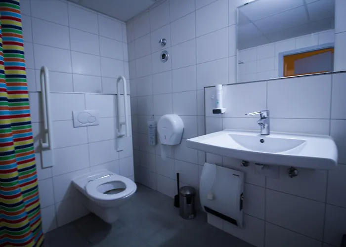 旅馆 Gaestehaus Kaiserpassage- Ihr Cityhostel 卡尔斯鲁厄