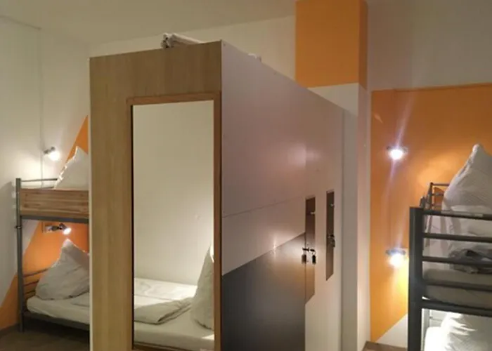 Gaestehaus Kaiserpassage- Ihr Cityhostel *