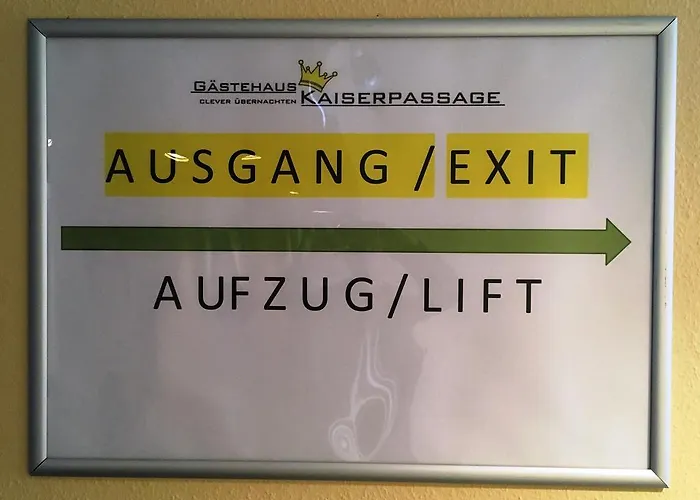 Gaestehaus Kaiserpassage- Ihr Cityhostel *