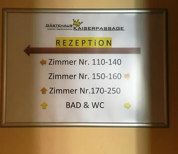 Gaestehaus Kaiserpassage- Ihr Cityhostel * 卡尔斯鲁厄